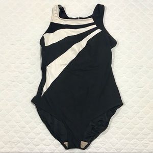 Black & white bathing suit - plus size swimwear